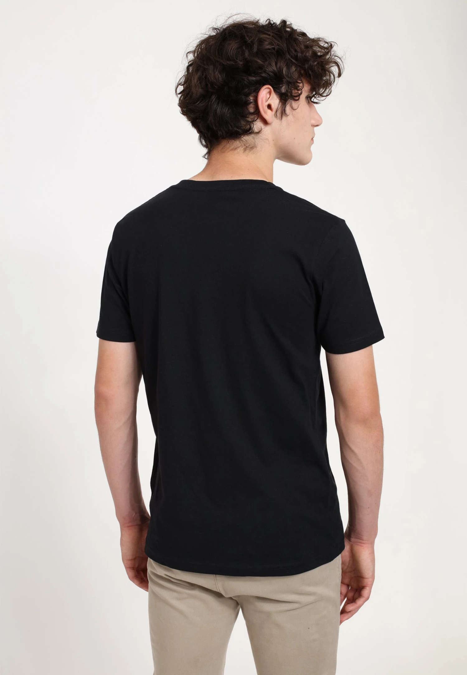 Disney Lion King Eastern Trail UnisexT-Shirt Con StampaBlack Uomo T-shirt E Polo H3A22O02B-Q11 2 Disney Lion King Eastern Trail UnisexT-Shirt Con StampaBlack Uomo T-shirt E Polo H3A22O02B-Q11 - immagine 2